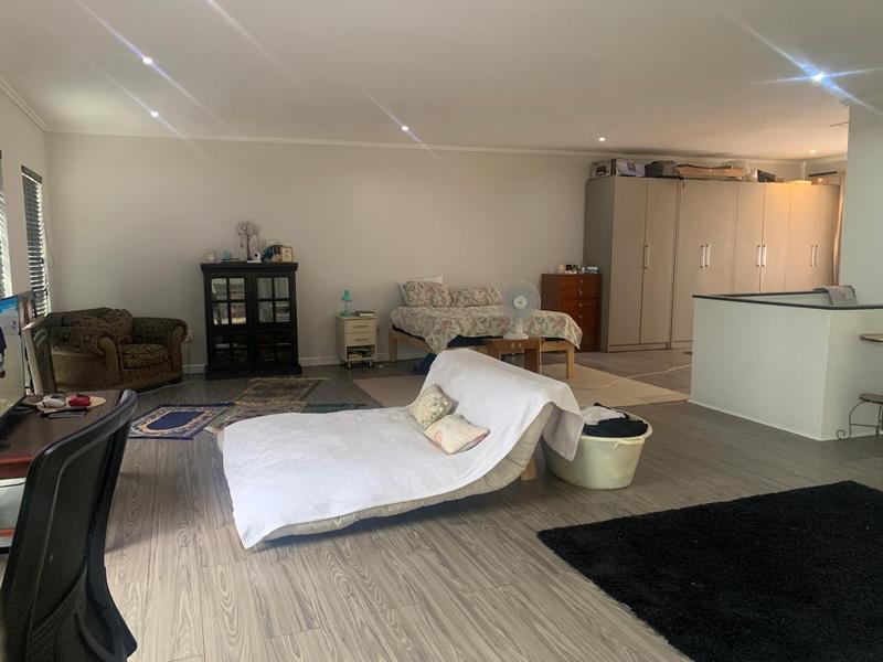 4 Bedroom Property for Sale in Athlone Western Cape